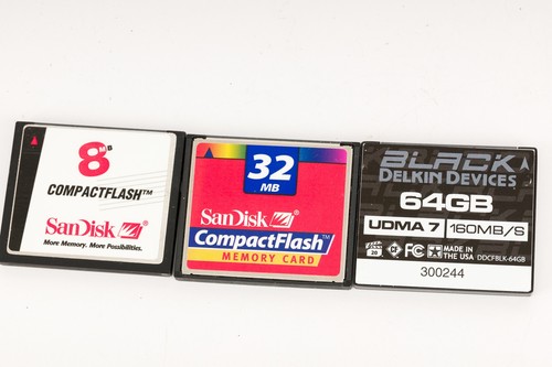 Compact flash camera - flash,